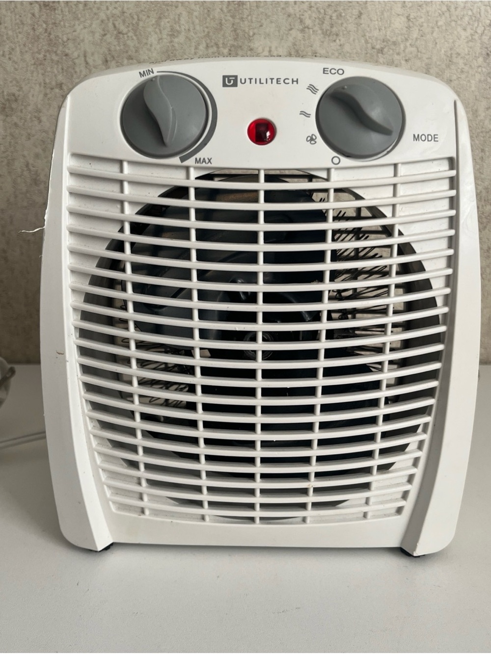 Utilities Compact Personal Heater Fan Small Space Heater Model 3757110 1500 Watt